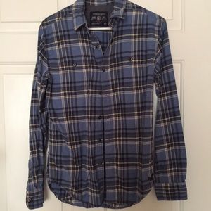 American Eagle 🦅 Plaid Button Down - Small